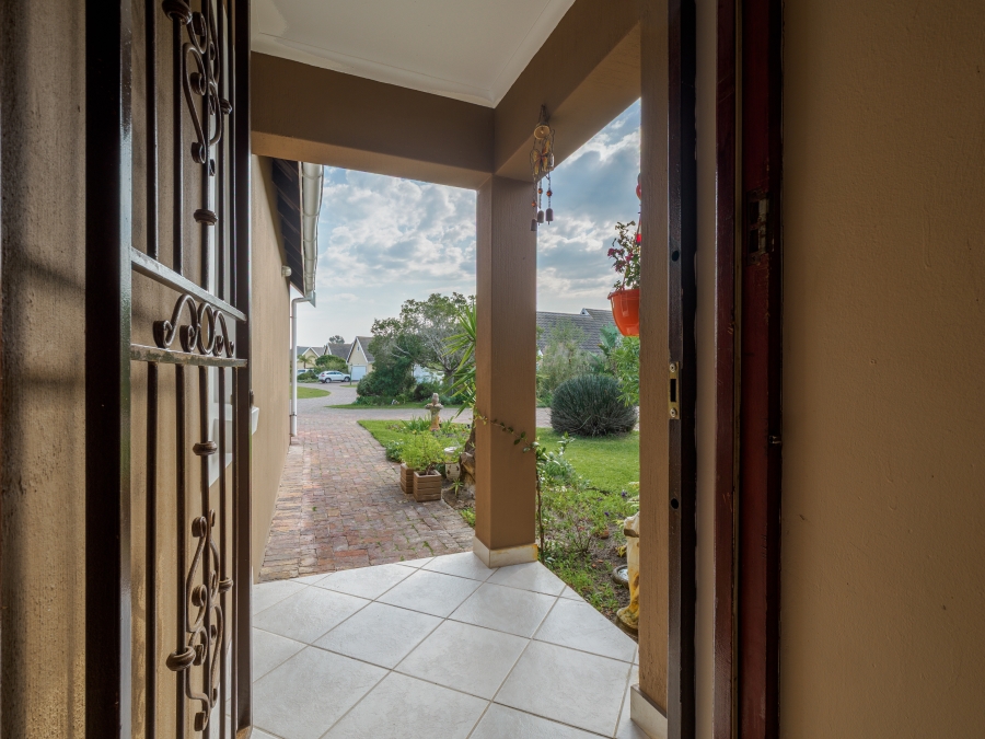 3 Bedroom Property for Sale in The Island Western Cape